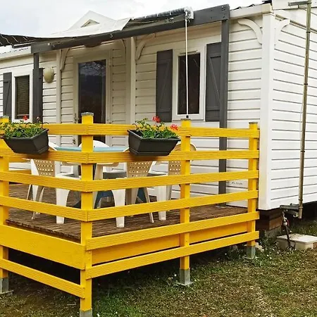 Mobil-home Au Pied Des Pyrenees