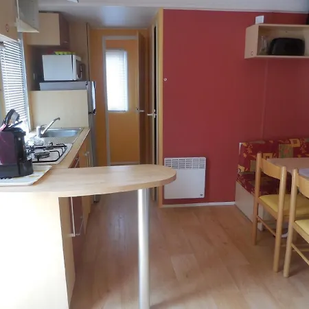 Kamp alanı Mobil-home Au Pied Des Pyrenees Castillon-en-Couserans