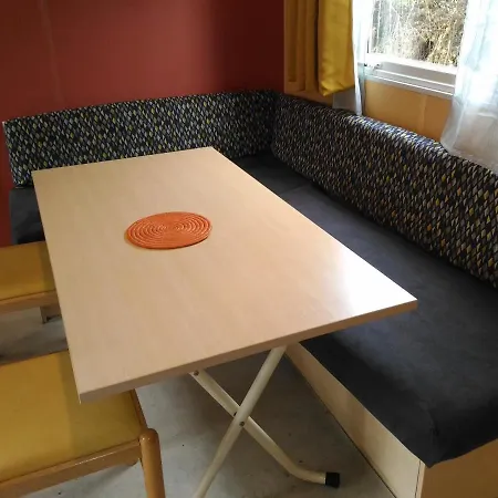 Mobil-home Au Pied Des Pyrenees *