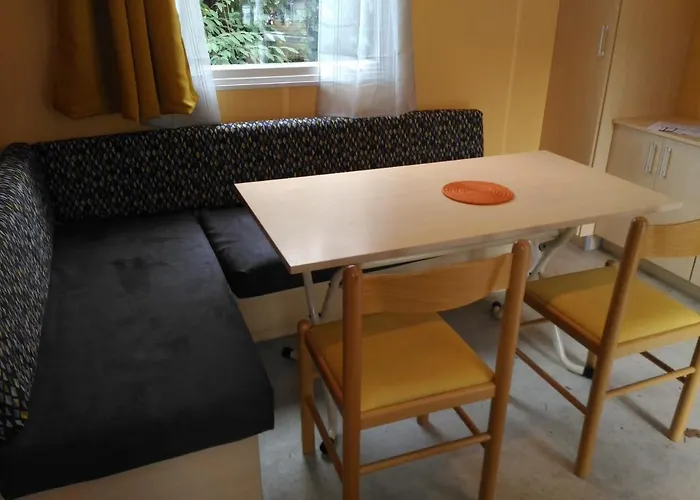 Mobil-home Au Pied Des Pyrenees Kemping Castillon-en-Couserans