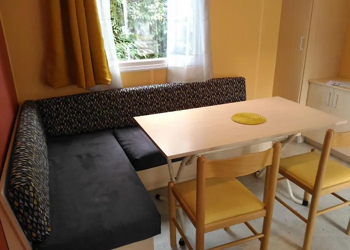 Mobil-home Au Pied Des Pyrenees Kemping