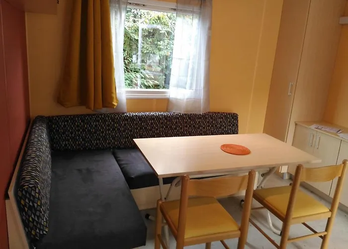 Kemping Mobil-home Au Pied Des Pyrenees